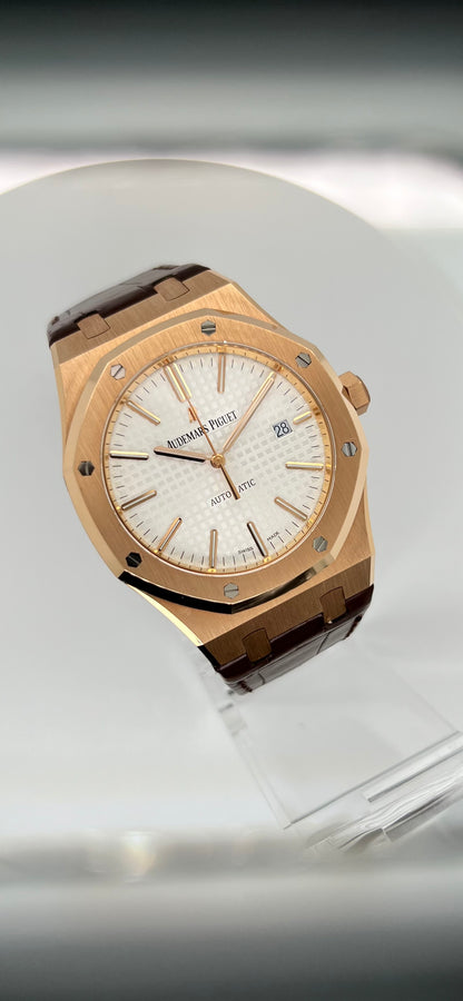 Audemars Piquet Royal Oak Automatic Rose Gold 41mm Men’s Watch. Model # 15400OR.OO.D088CR.01