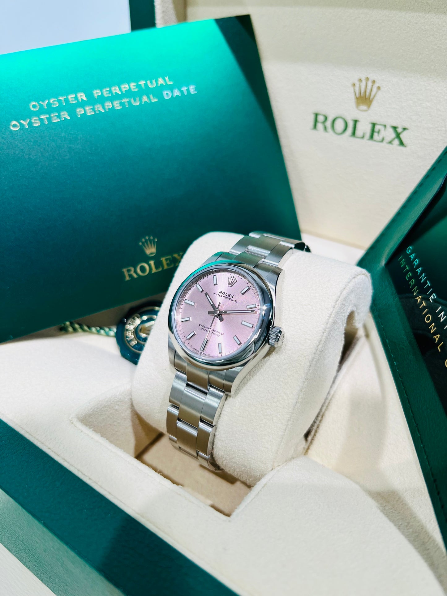 Rolex Oyster Perpetual 31mm Pink Dial Oystersteel Women's Luxury Watch Model #277200