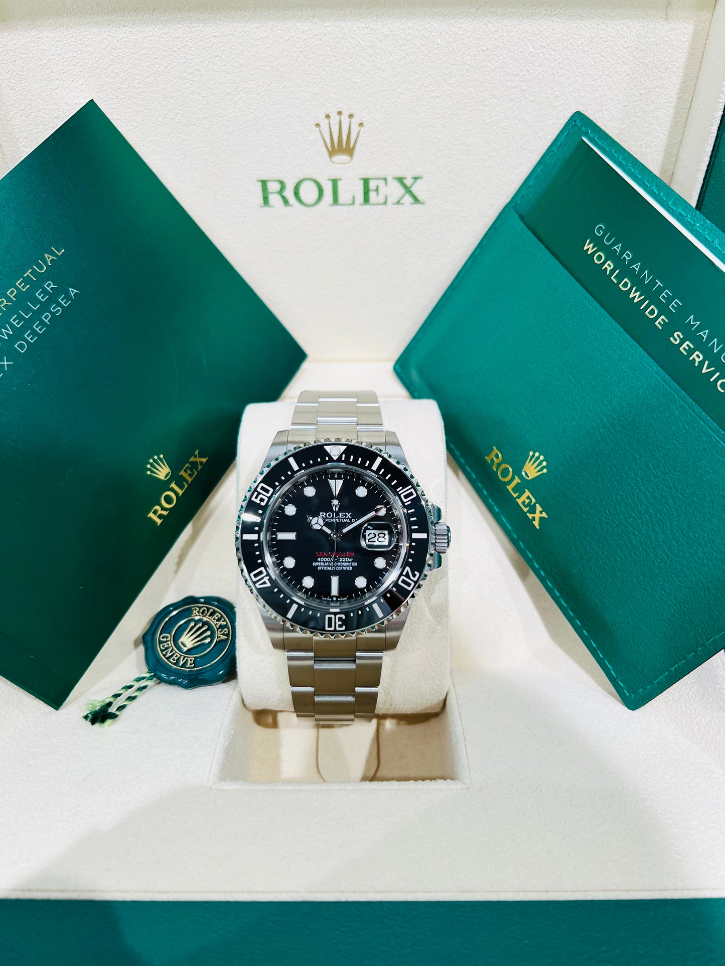 Rolex Sea-Dweller 43mm Black Dial Steel Automatic Men's Luxury Watch Model #126600