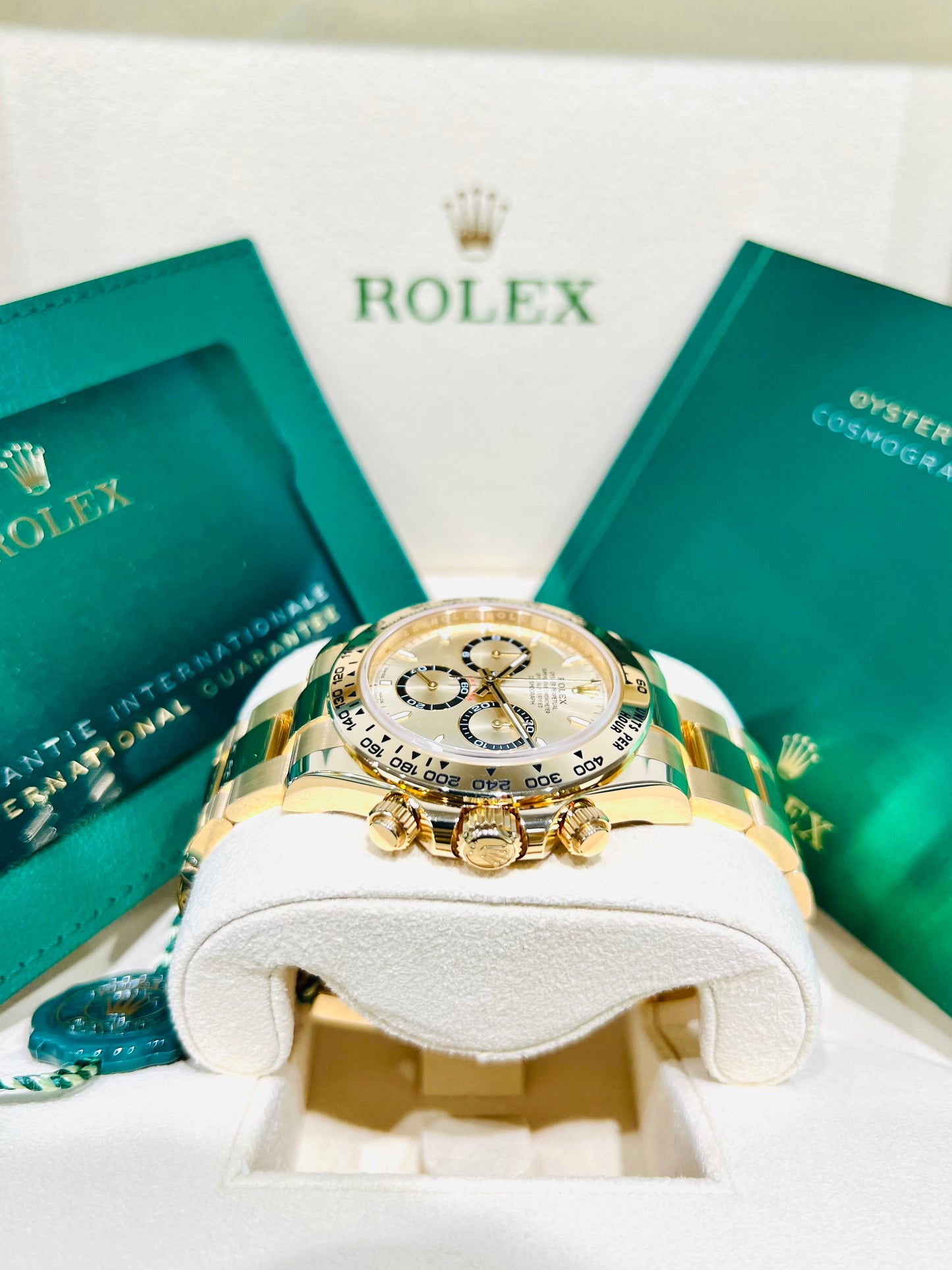 Rolex Cosmograph Daytona 40mm, Golden Dial Men's Watch Model #126508