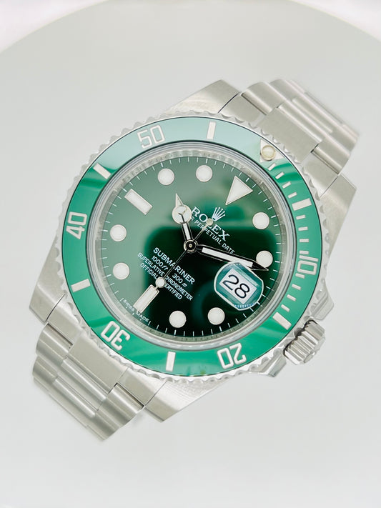 Rolex Submariner Date Hulk Green Dial & Bezel 40mm Men's Luxury Watch Model #116610LV