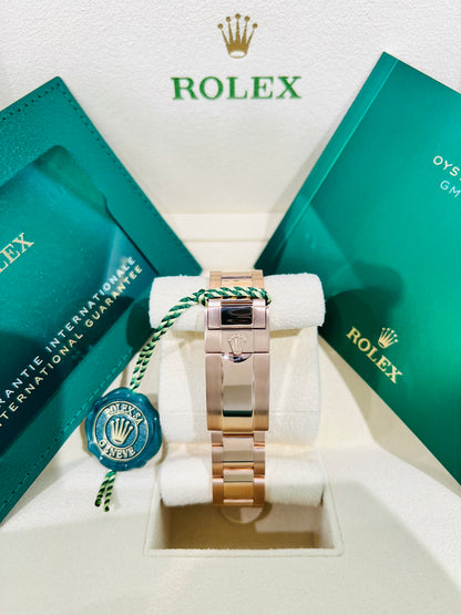 Rolex GMT-Master II 40mm Black Dial Rose Gold Men's Luxury Watch Model #126715CHNR