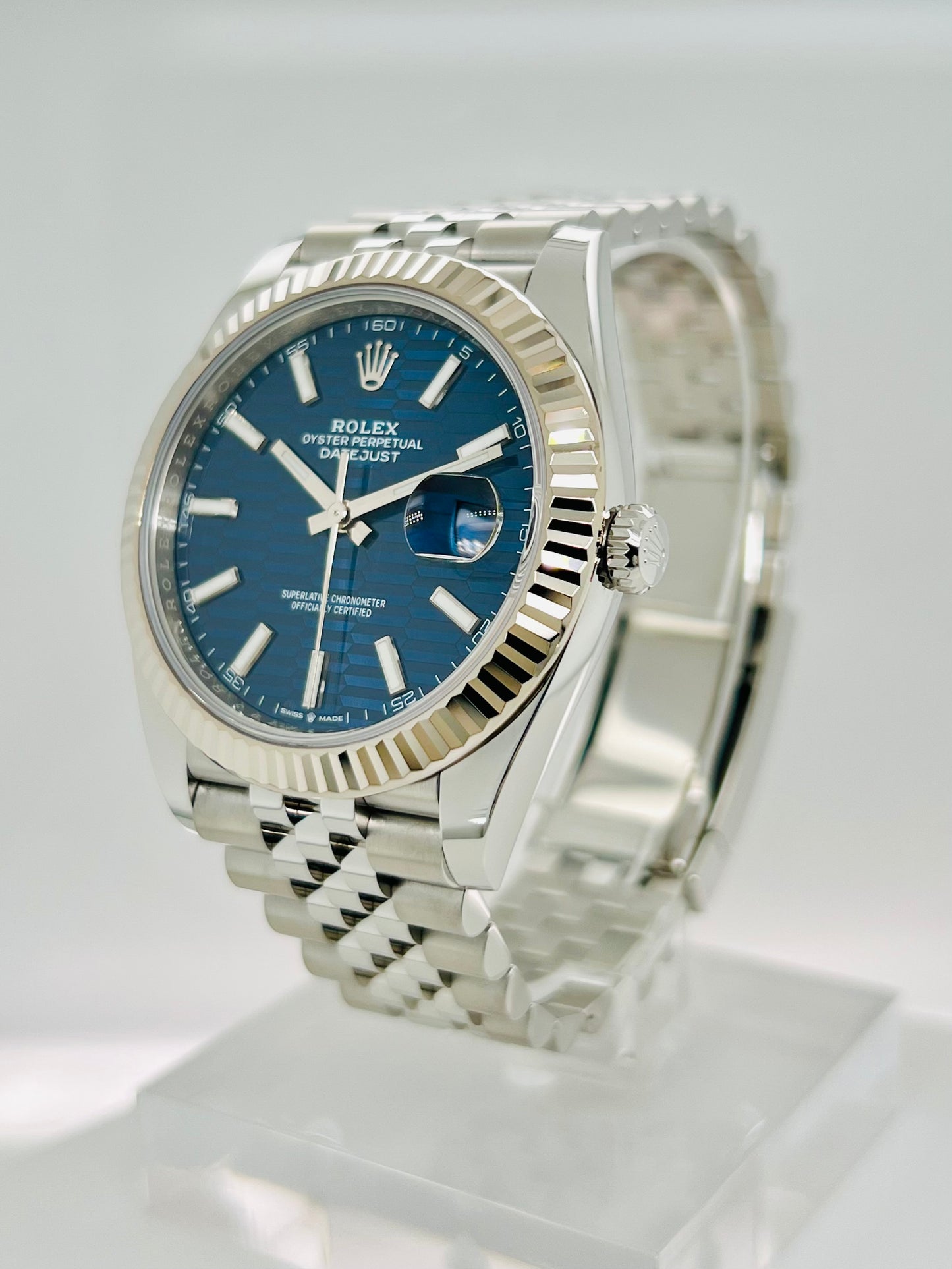 Rolex Datejust 41mm Blue Fluted Motif Dial Men's Luxury Watch Model # 126334